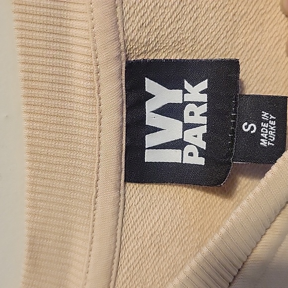 Ivy Park Cropped Sweatshirt - Picture 5 of 8